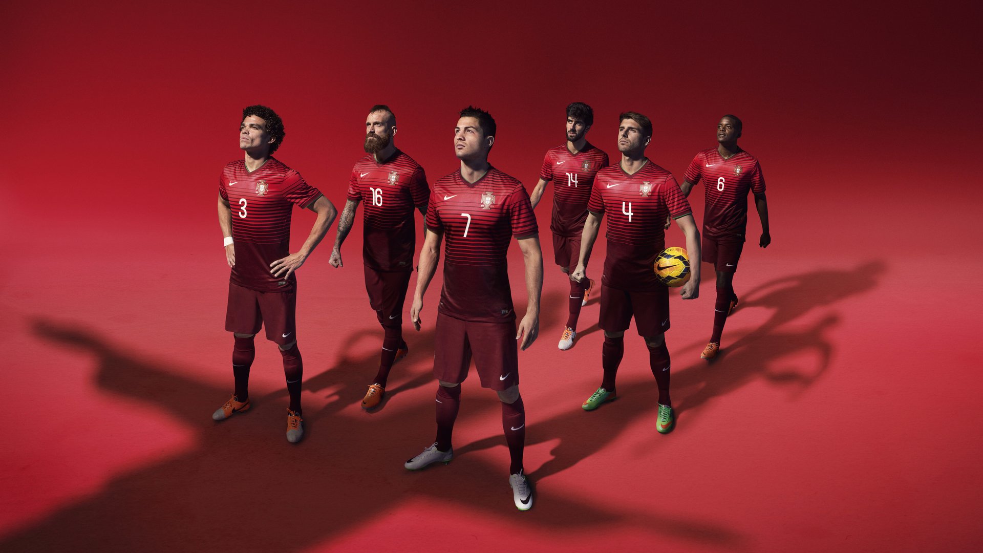 莱谢恩·卡萨斯稳扎稳打掌控比赛节奏，莱卡恩在哪